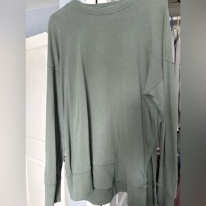 Aerie Women’s Sage Crewneck Sweater